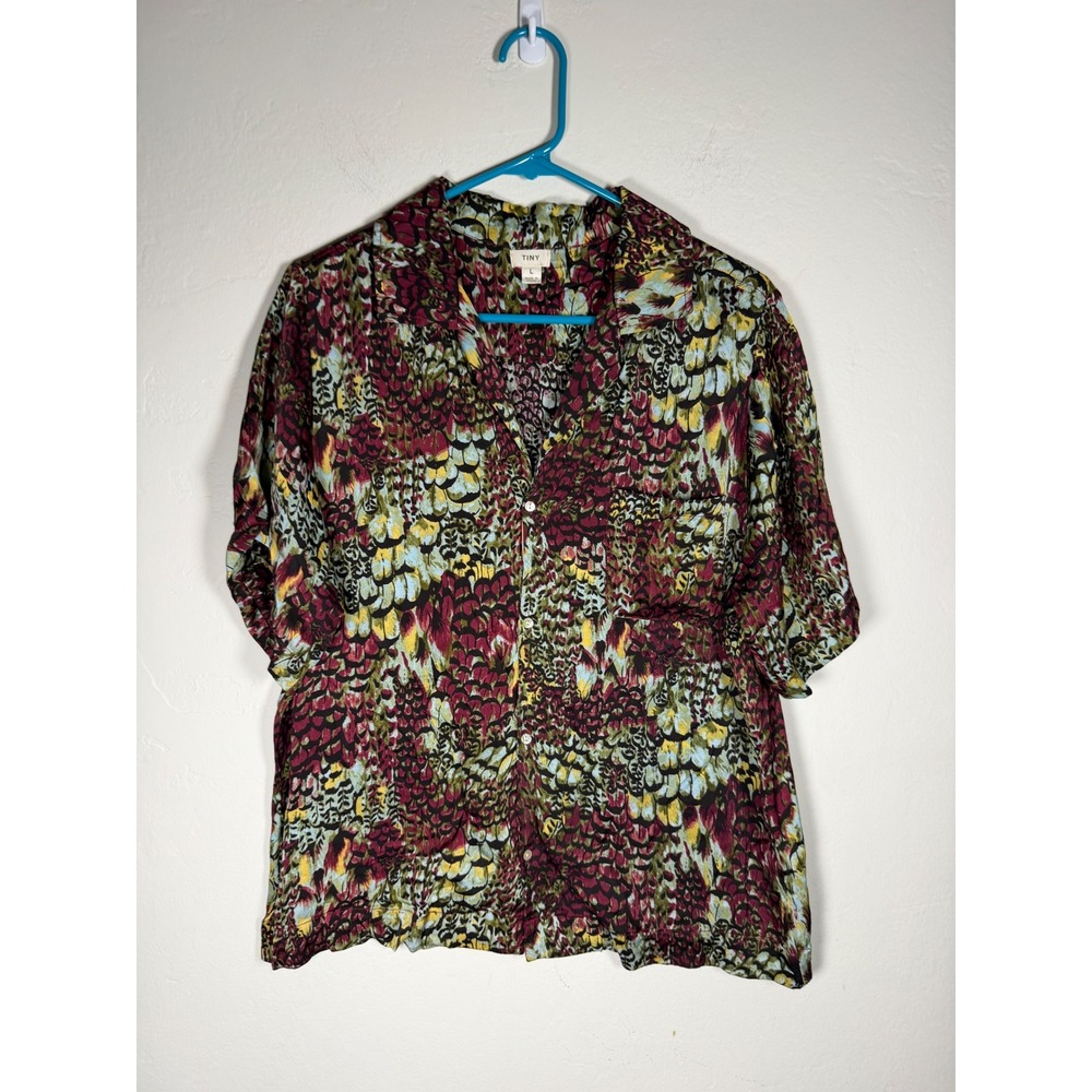 TINY Button Down Shirt Womens Large Feather Print Short Sleeve Collared Top